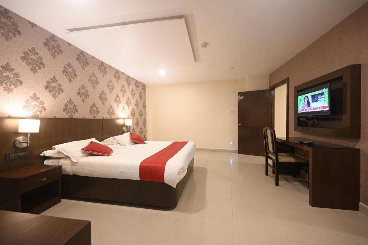 Hotel Bhagavath Gardens Chengannur Εξωτερικό φωτογραφία